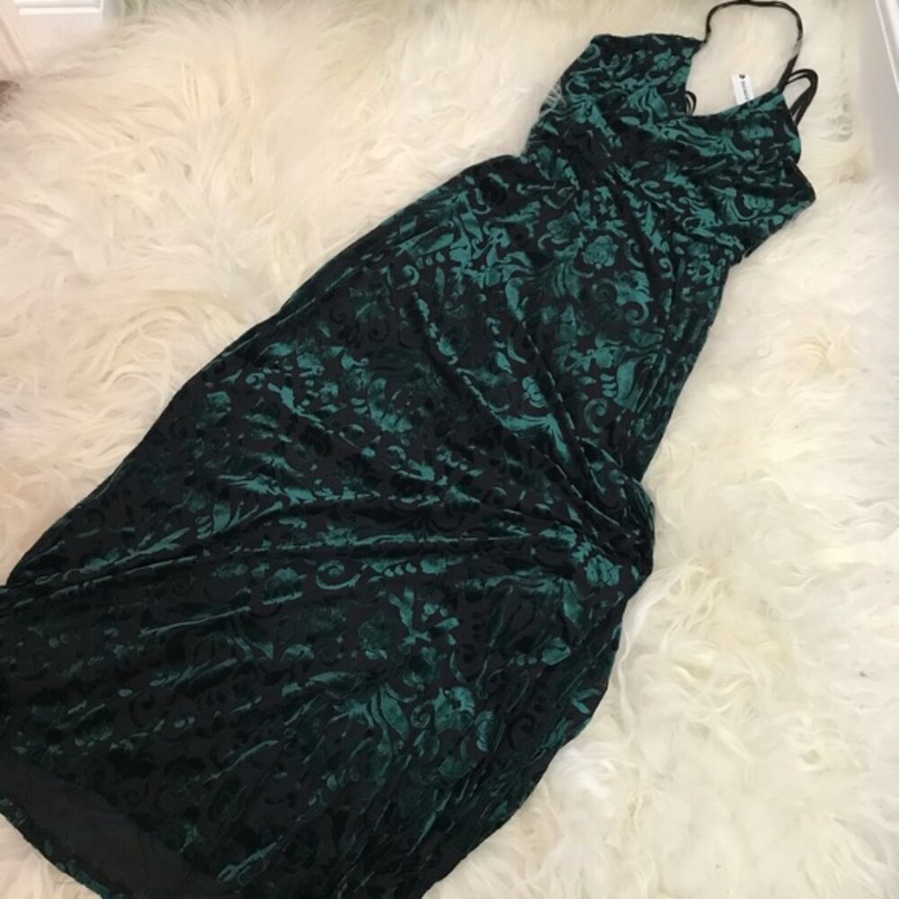 AQUA Velvet Burnout Maxi Dress - Picture 2 of 5